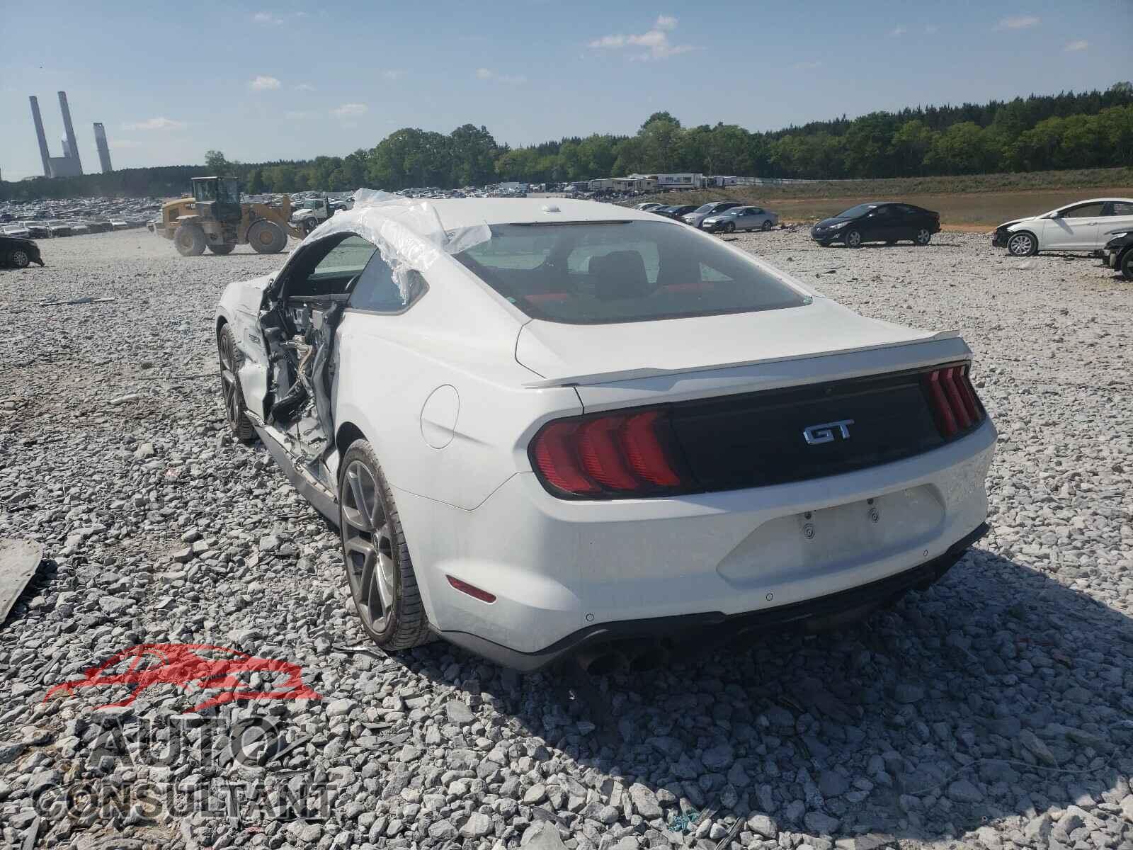 FORD MUSTANG 2018 - 1FA6P8CF3J5116601