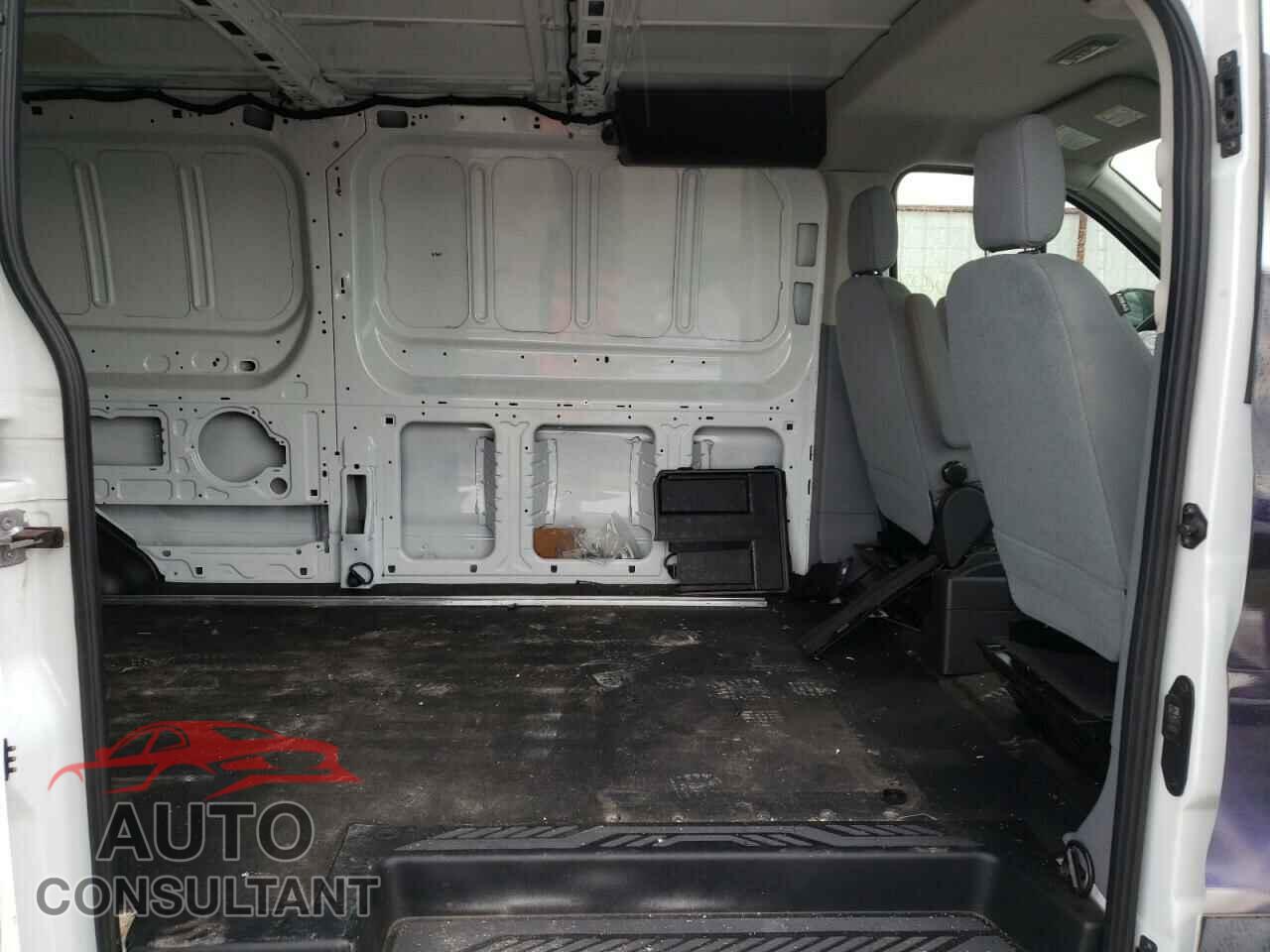 FORD TRANSIT CO 2017 - 1FTYE2YM7HKB51800