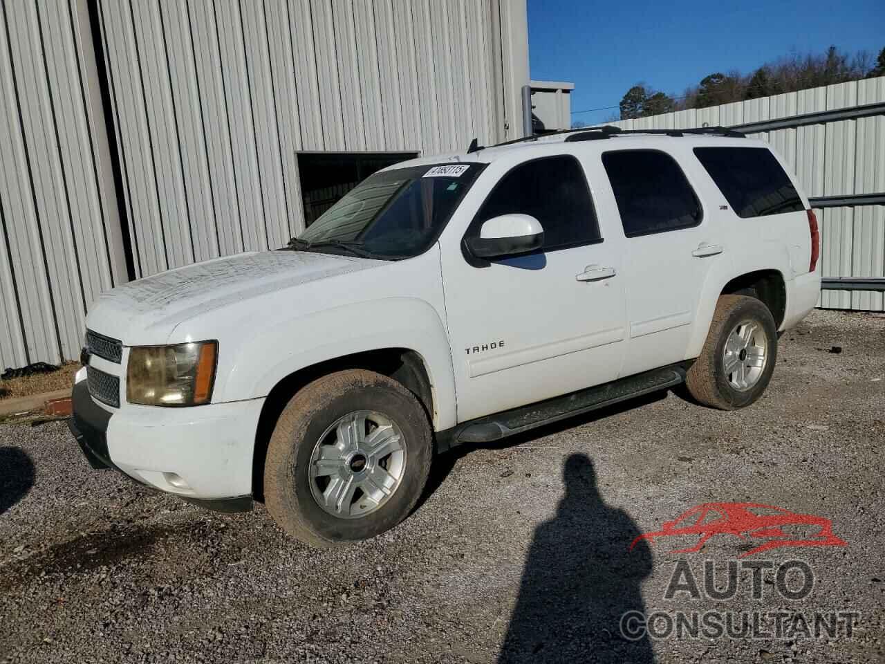 CHEVROLET TAHOE 2011 - 1GNSKBE02BR198108