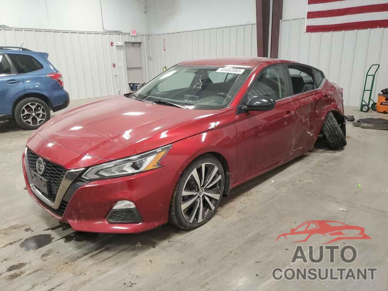 NISSAN ALTIMA 2019 - 1N4BL4CW4KC153110