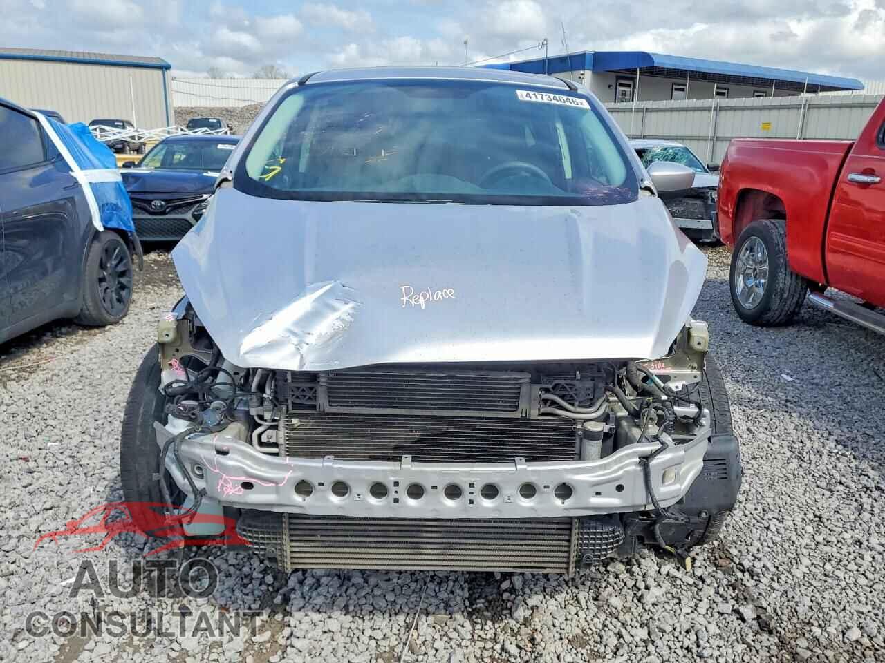 FORD ESCAPE 2017 - 1FMCU0G99HUC52870