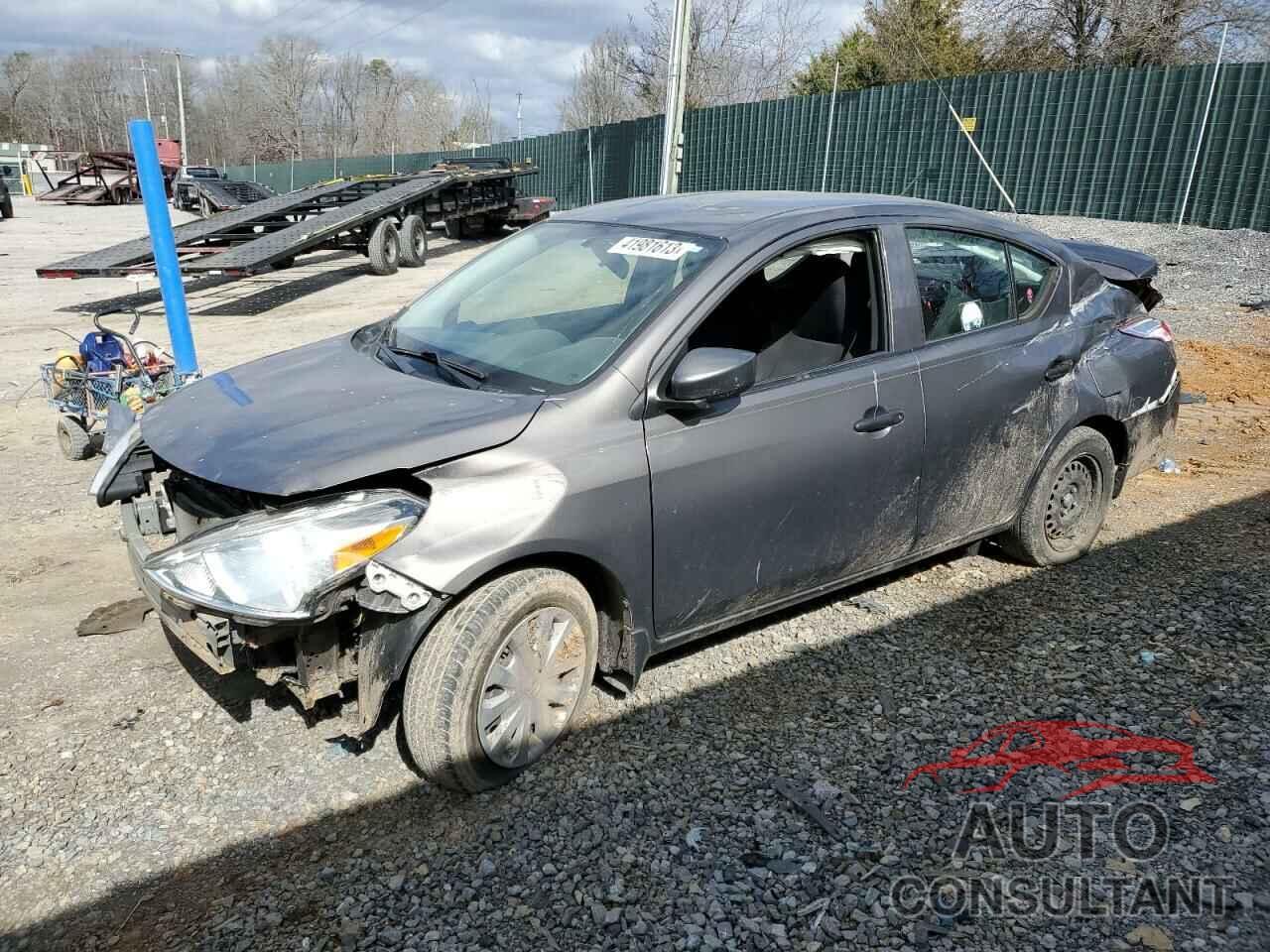 NISSAN VERSA 2017 - 3N1CN7AP7HL886337