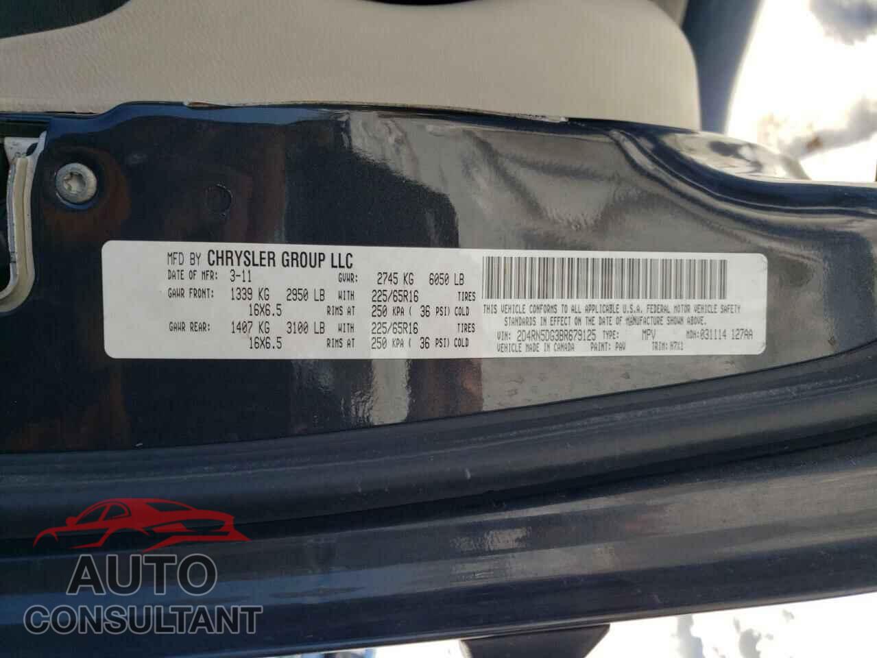 DODGE CARAVAN 2011 - 2D4RN5DG3BR679125