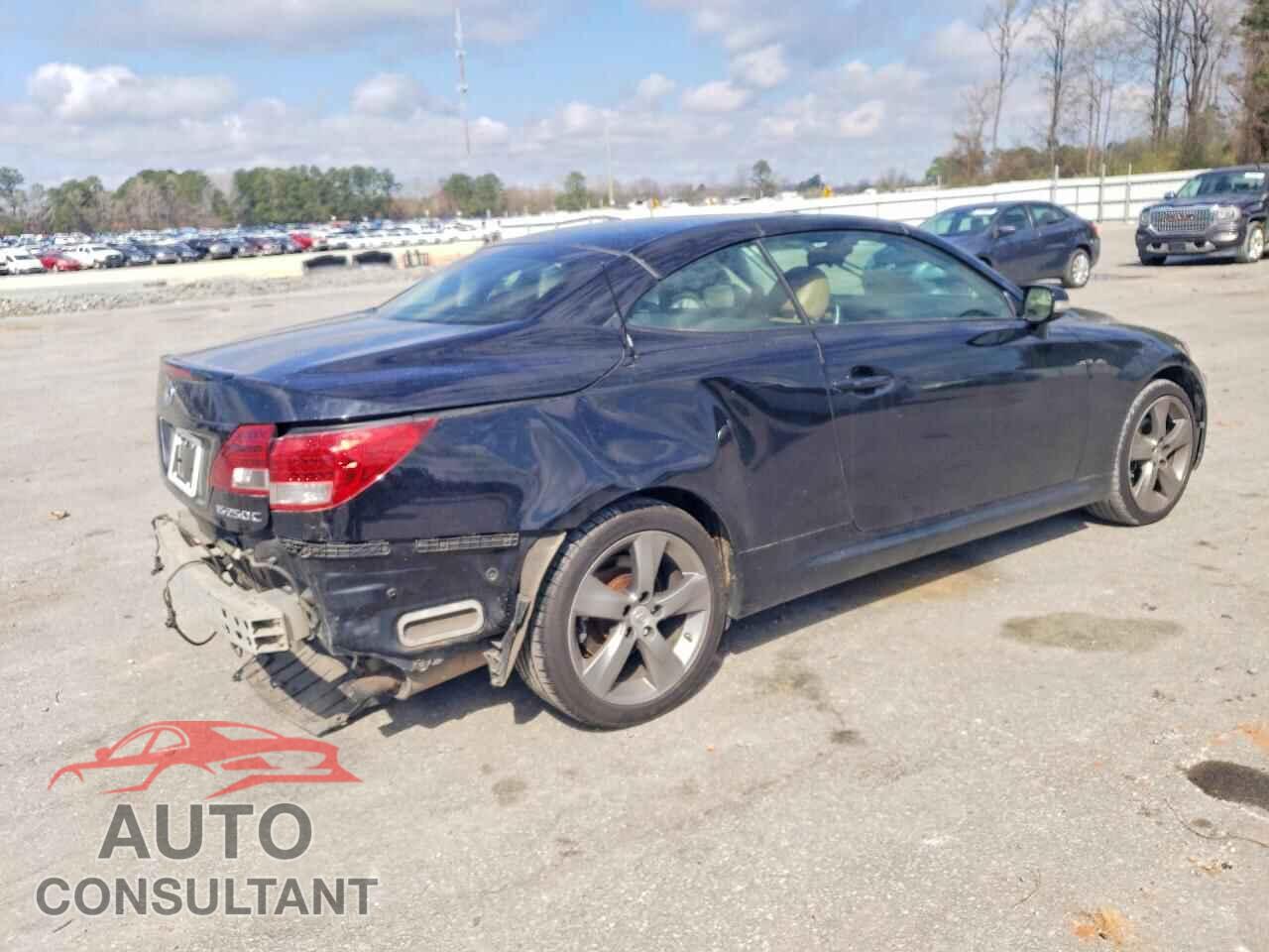 LEXUS IS 2011 - JTHFF2C2XB2521184