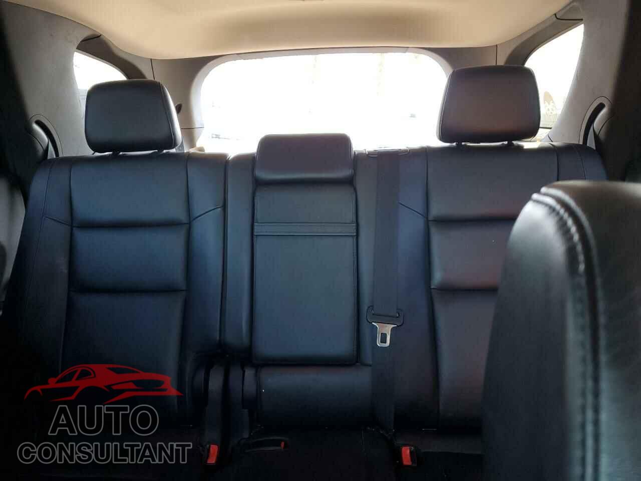 DODGE DURANGO 2018 - 1C4RDJDG4JC496994