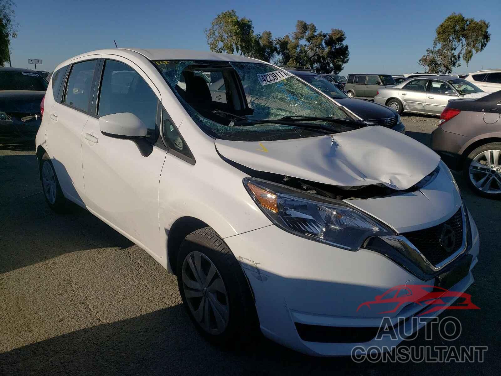 NISSAN VERSA 2017 - 3N1CE2CP9HL371307