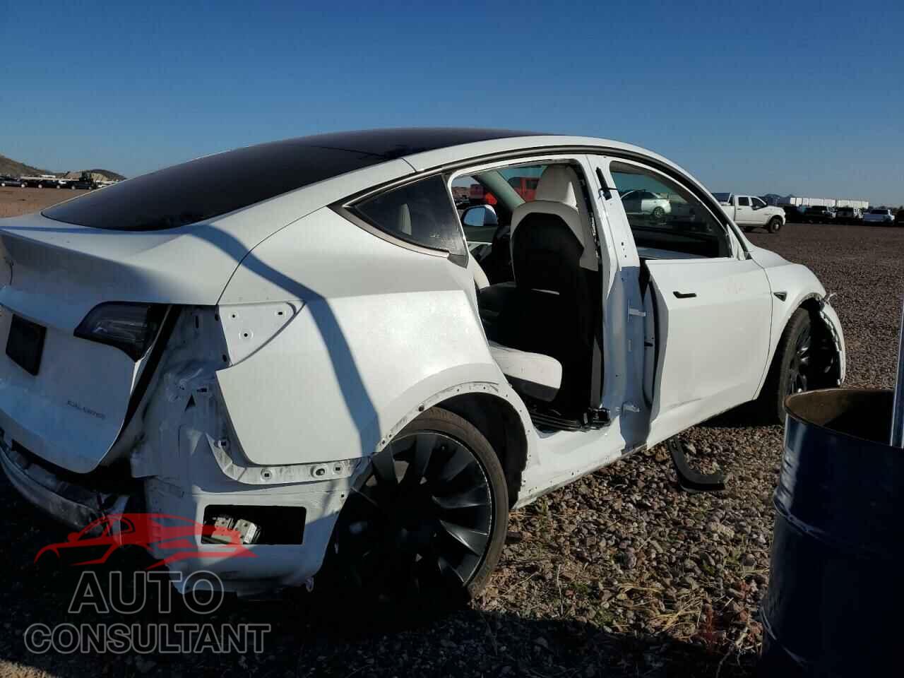 TESLA MODEL Y 2022 - 7SAYGDEE9NF359286
