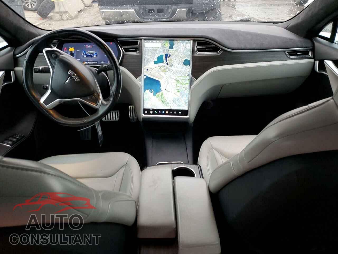 TESLA MODEL S 2016 - 5YJSA1E44GF152561