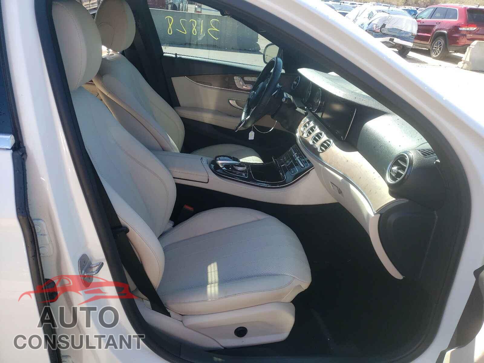 MERCEDES-BENZ E CLASS 2017 - WDDZF4KB7HA104203