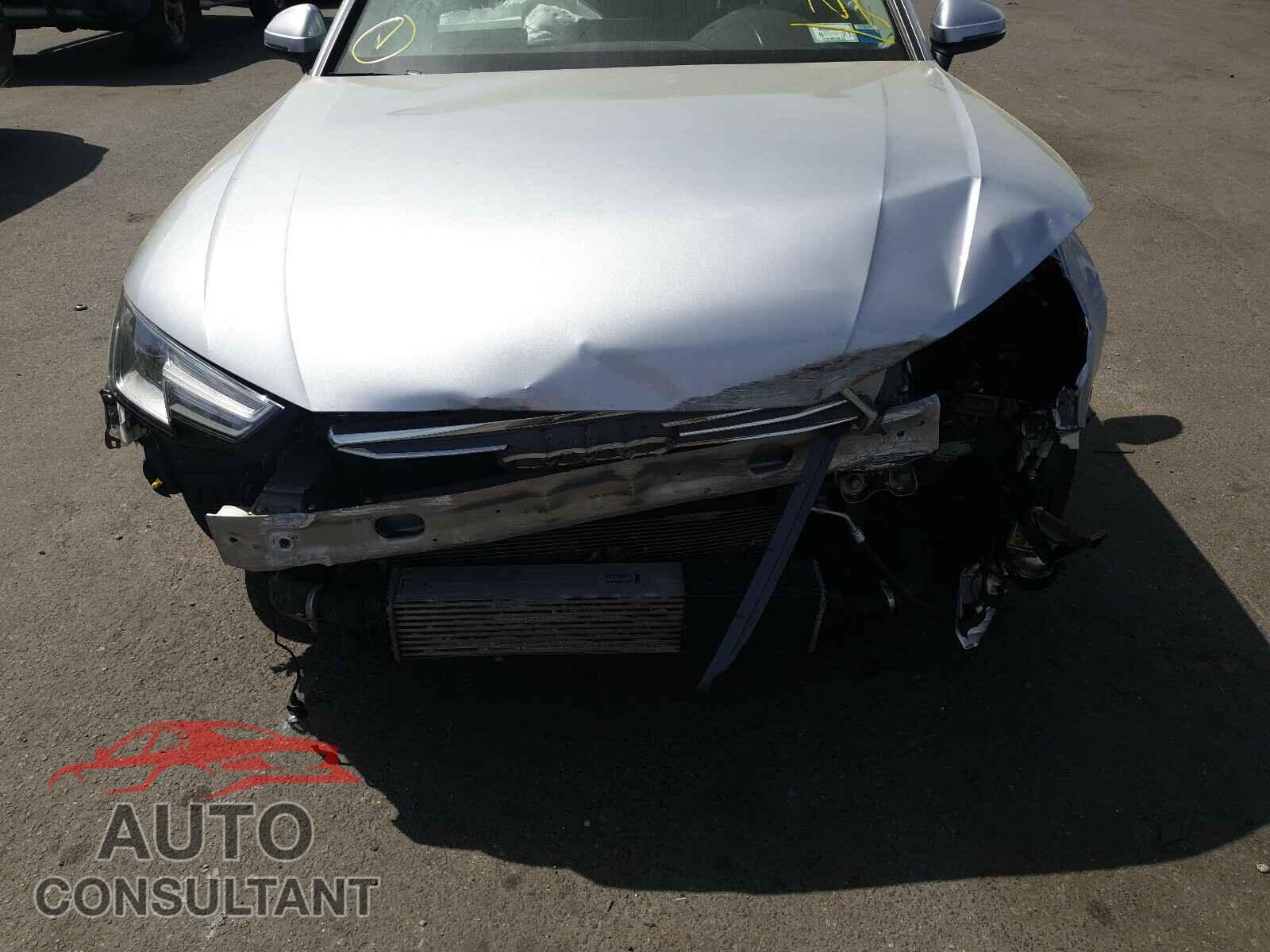 AUDI A4 2017 - WAUNNAF46HN058357
