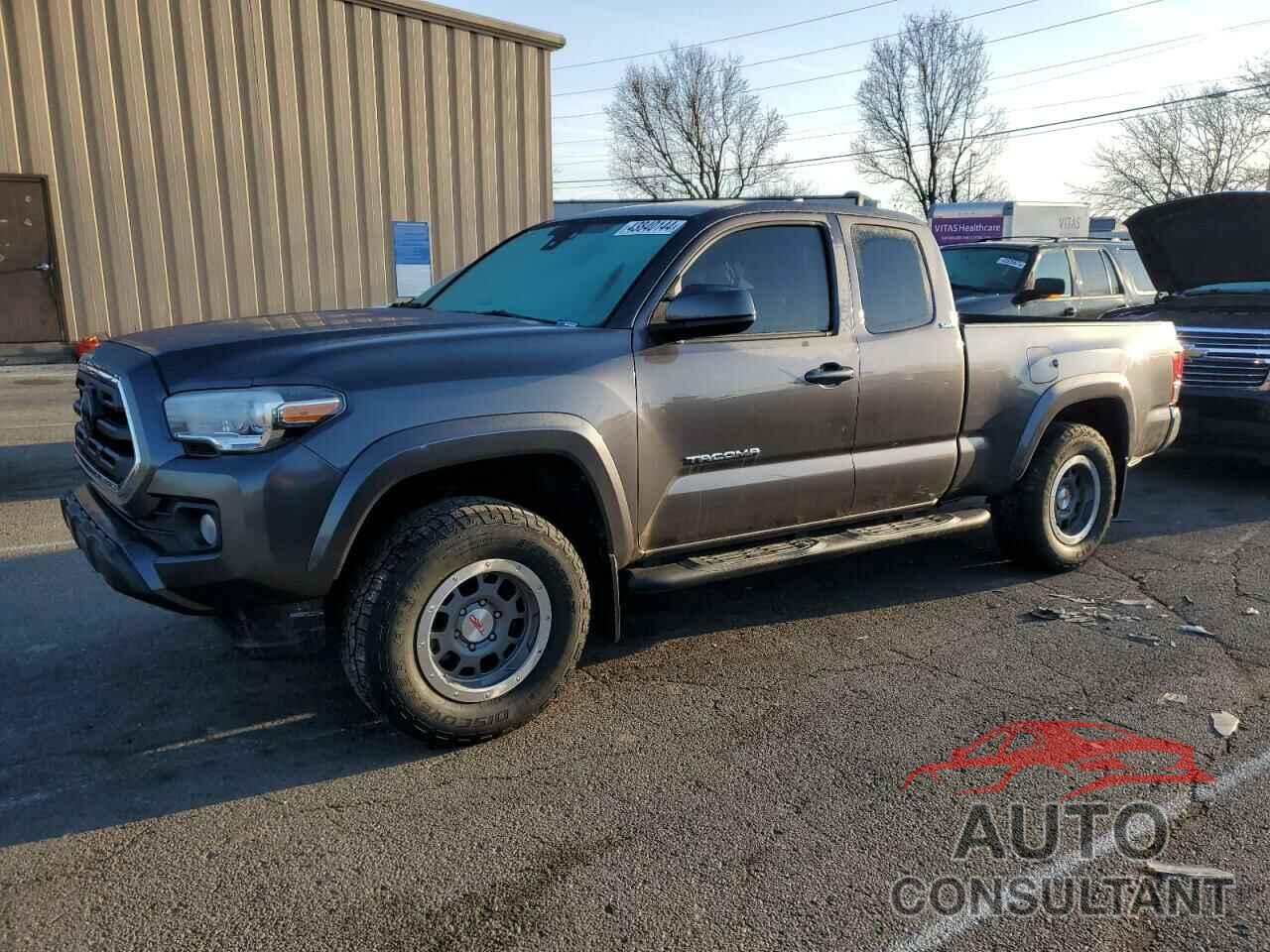 TOYOTA TACOMA 2018 - 5TFSZ5AN7JX128878