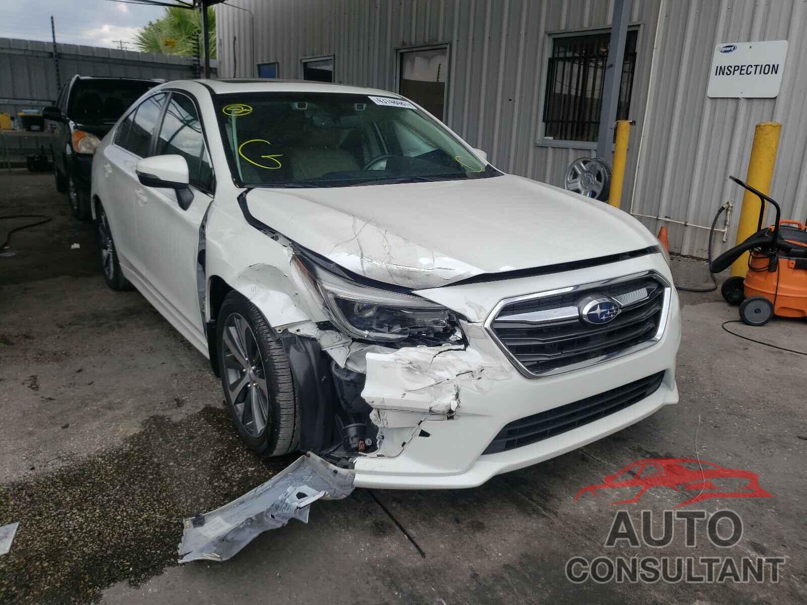 SUBARU LEGACY 2018 - 4S3BNAN61J3018598