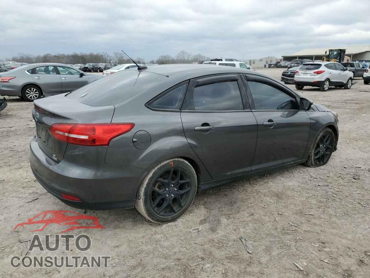 FORD FOCUS 2016 - 1FADP3FE3GL226632