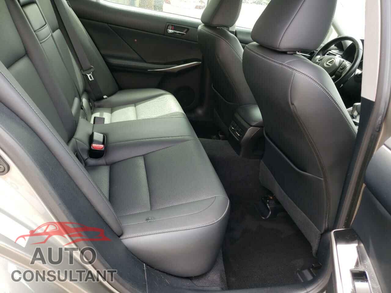 LEXUS IS 2016 - JTHBA1D29G5013400