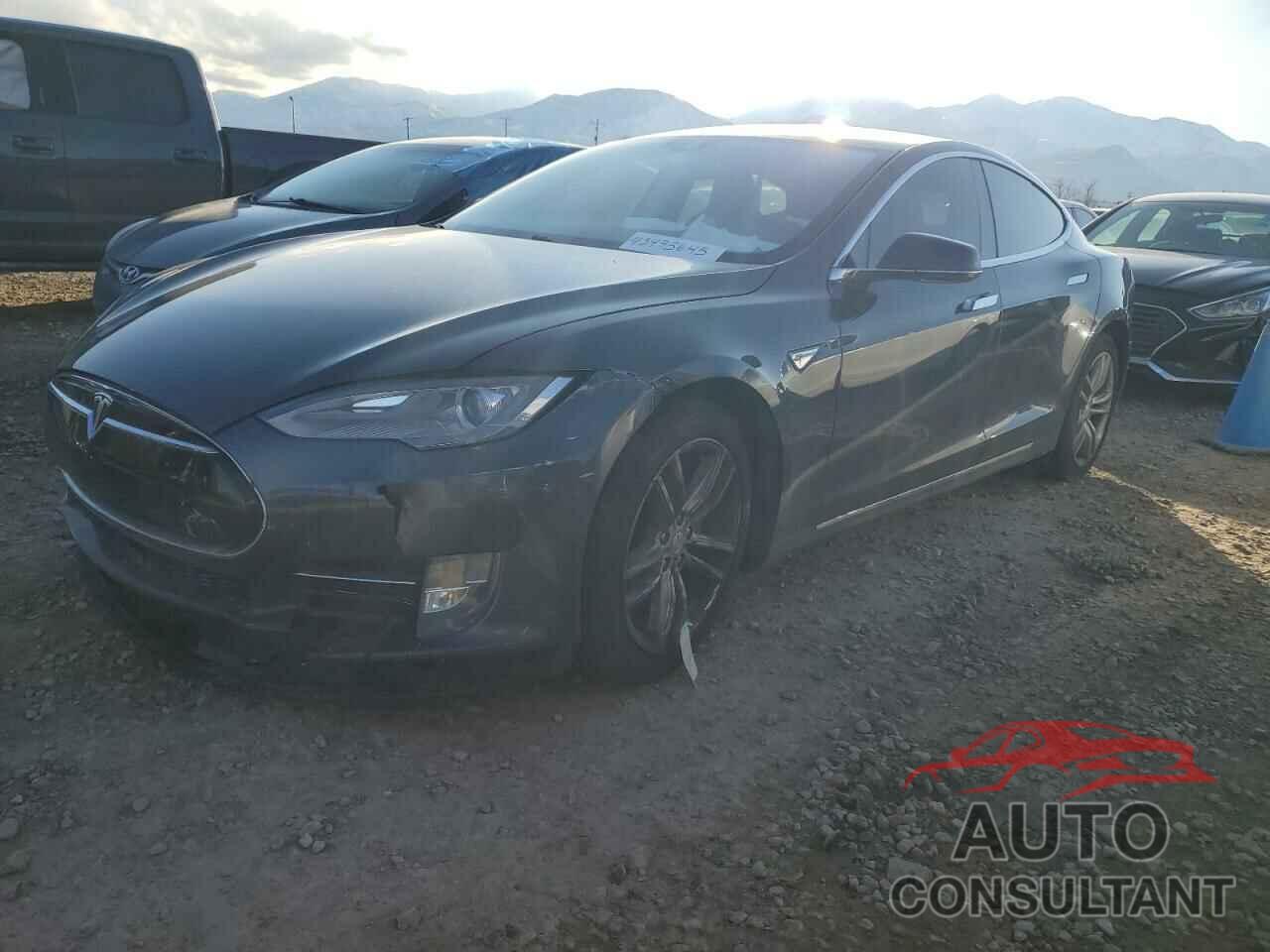 TESLA MODEL S 2016 - 5YJSA1E24GF123270