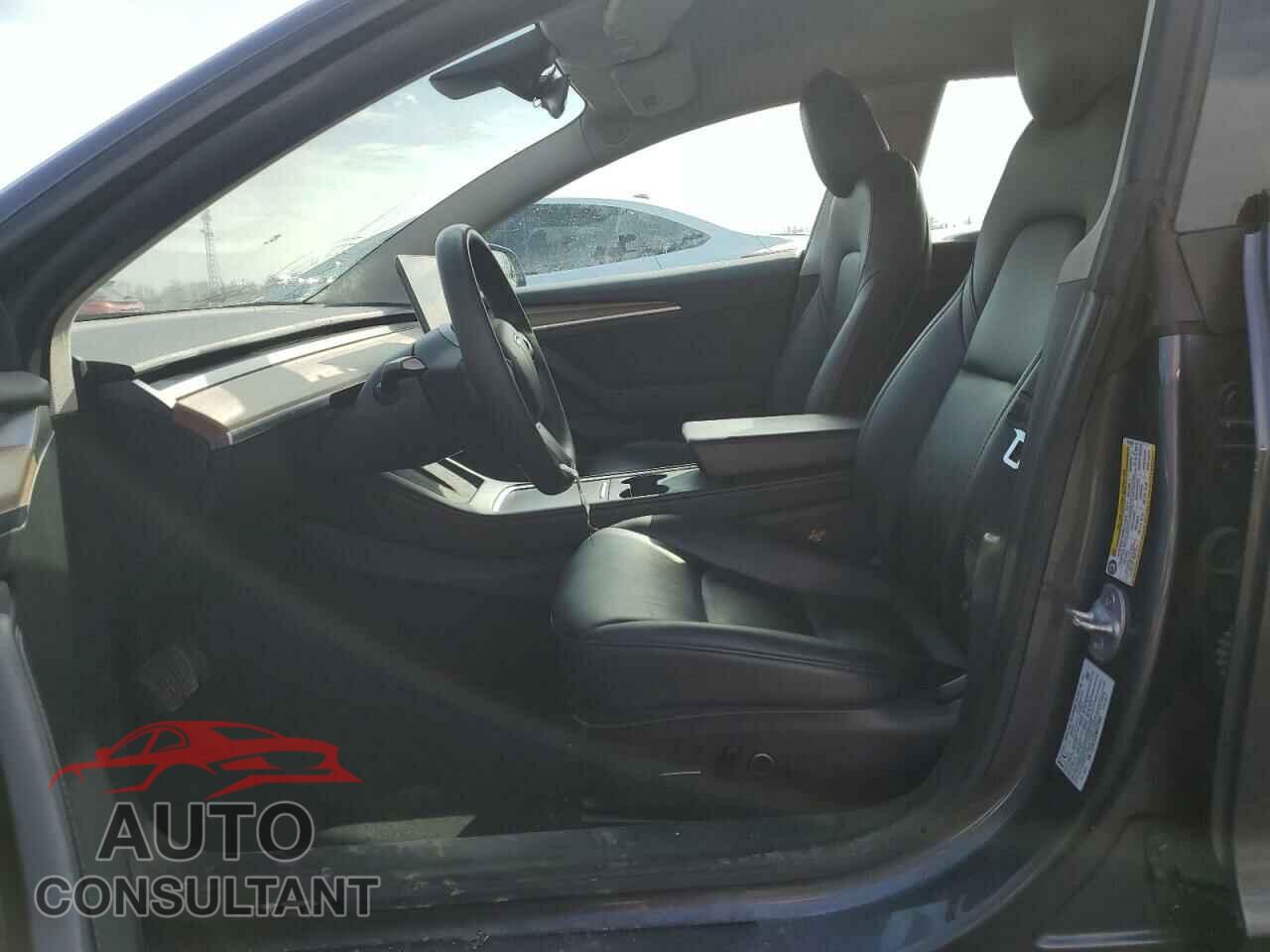 TESLA MODEL 3 2021 - 5YJ3E1EA2MF973930