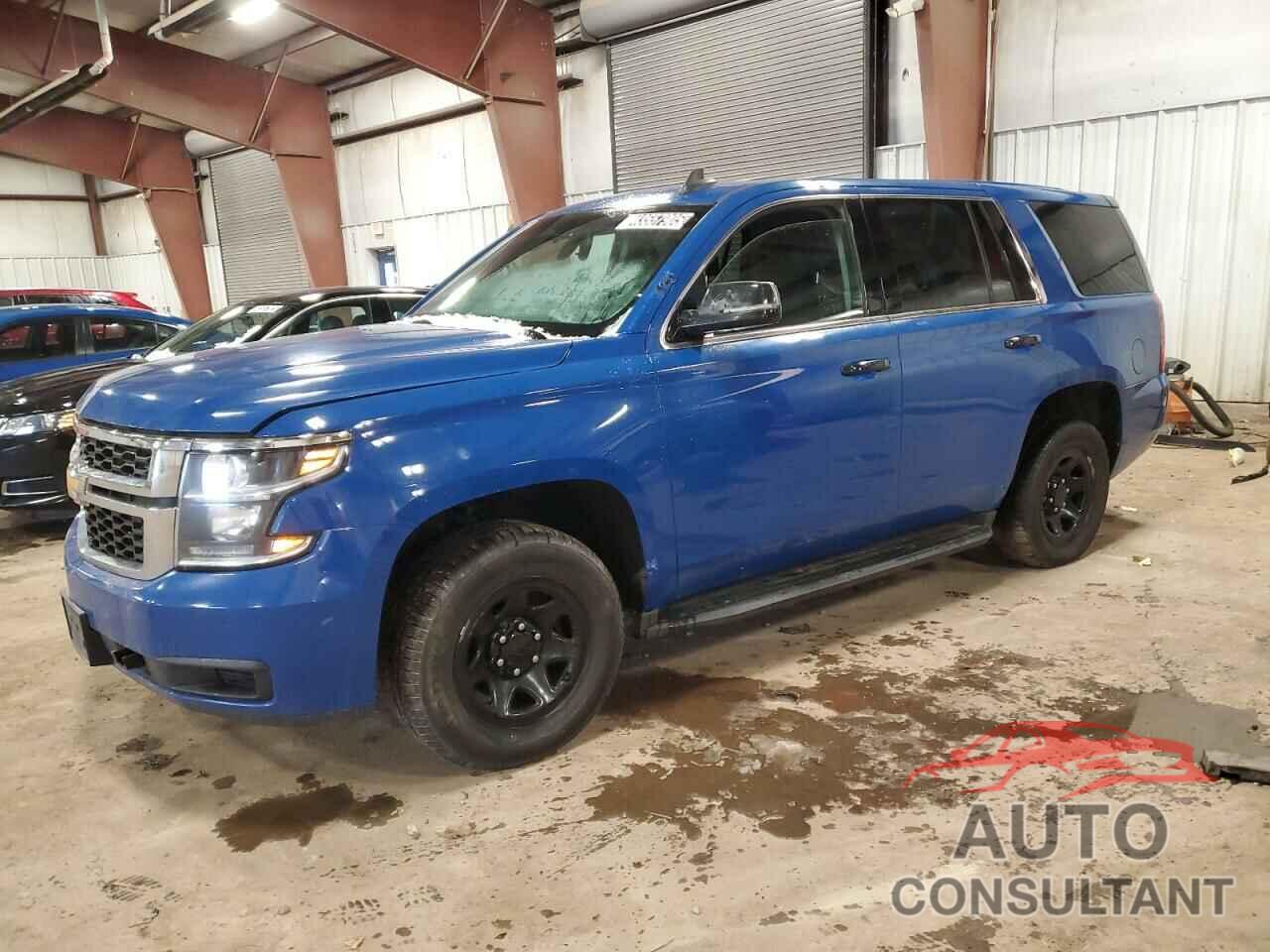 CHEVROLET TAHOE 2017 - 1GNSKDEC7HR275117
