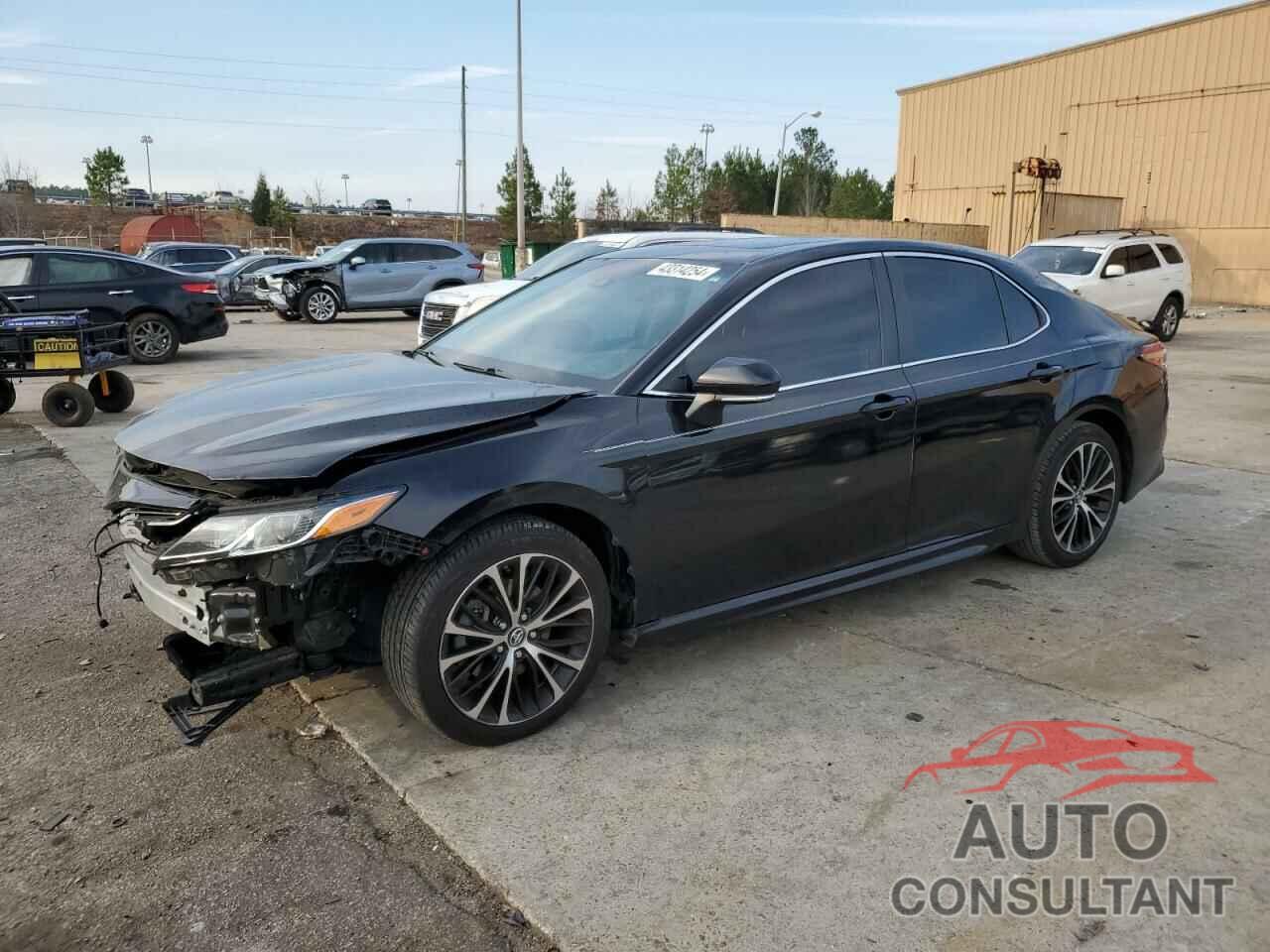 TOYOTA CAMRY 2018 - 4T1B11HK0JU506628