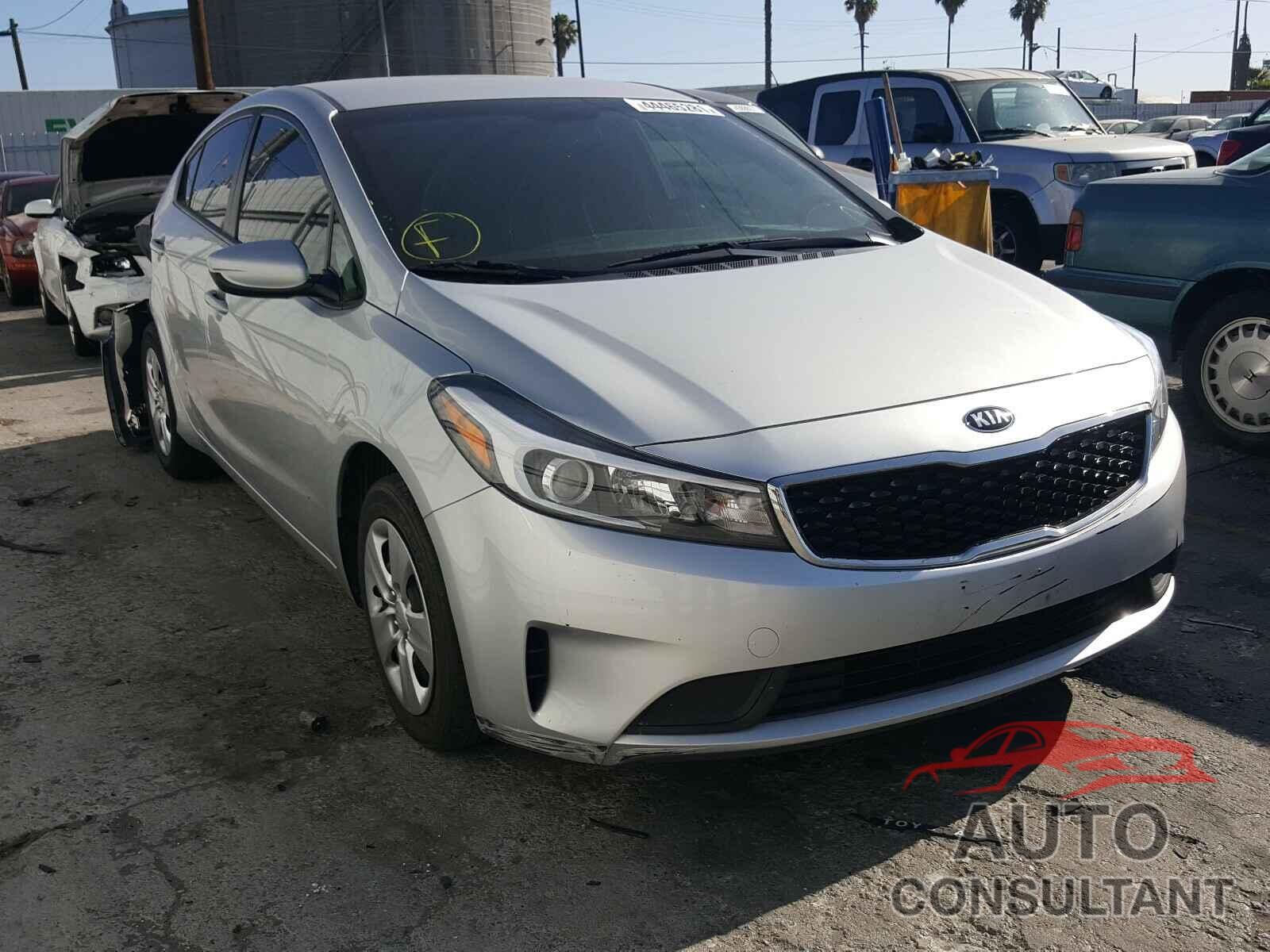 KIA FORTE 2018 - 3KPFL4A73JE238650