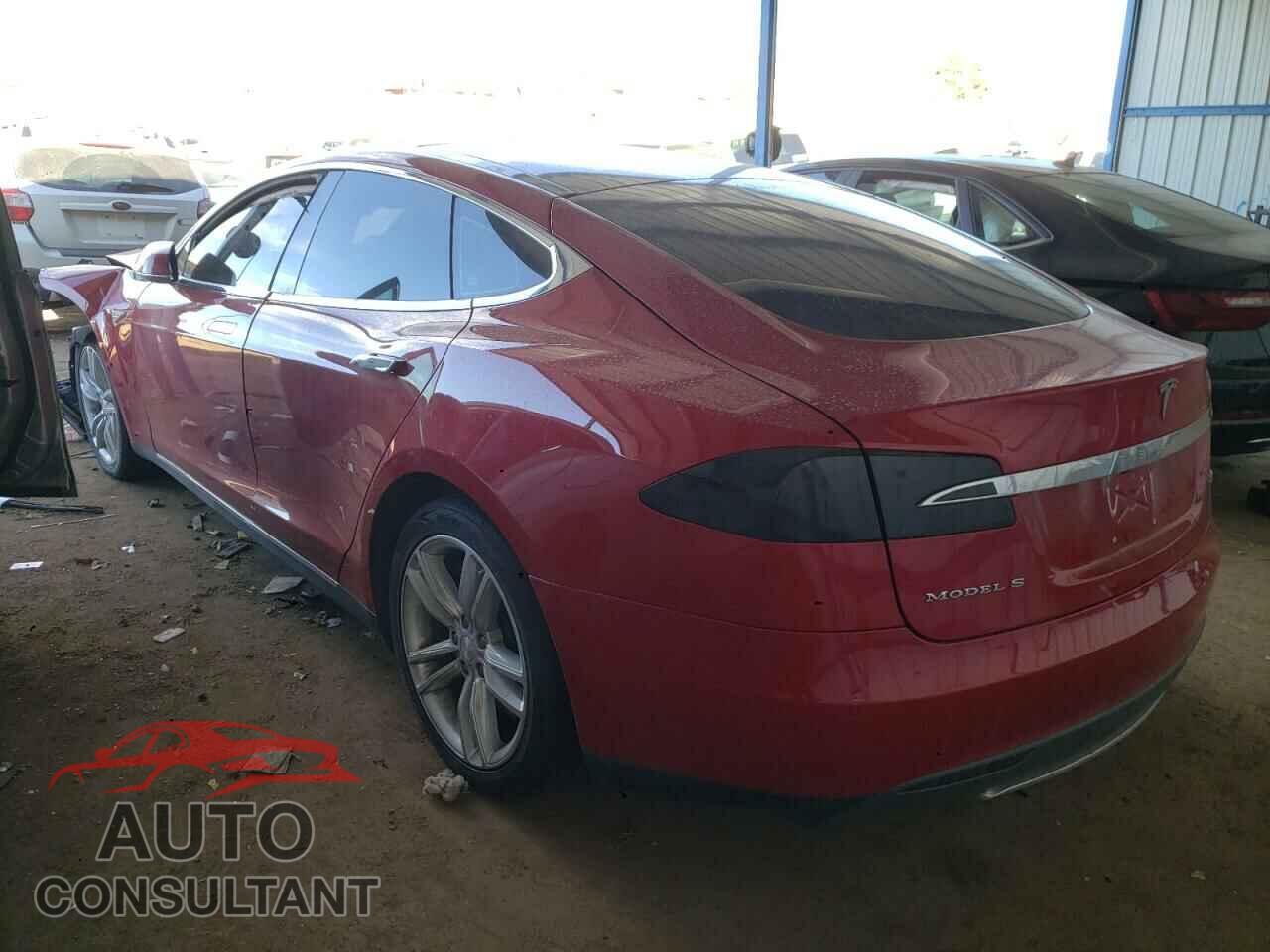 TESLA MODEL S 2015 - 5YJSA1H21FFP70560