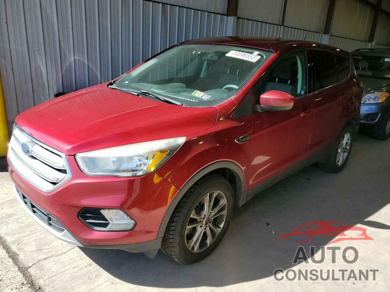 FORD ESCAPE 2017 - 1FMCU9GD6HUD03296