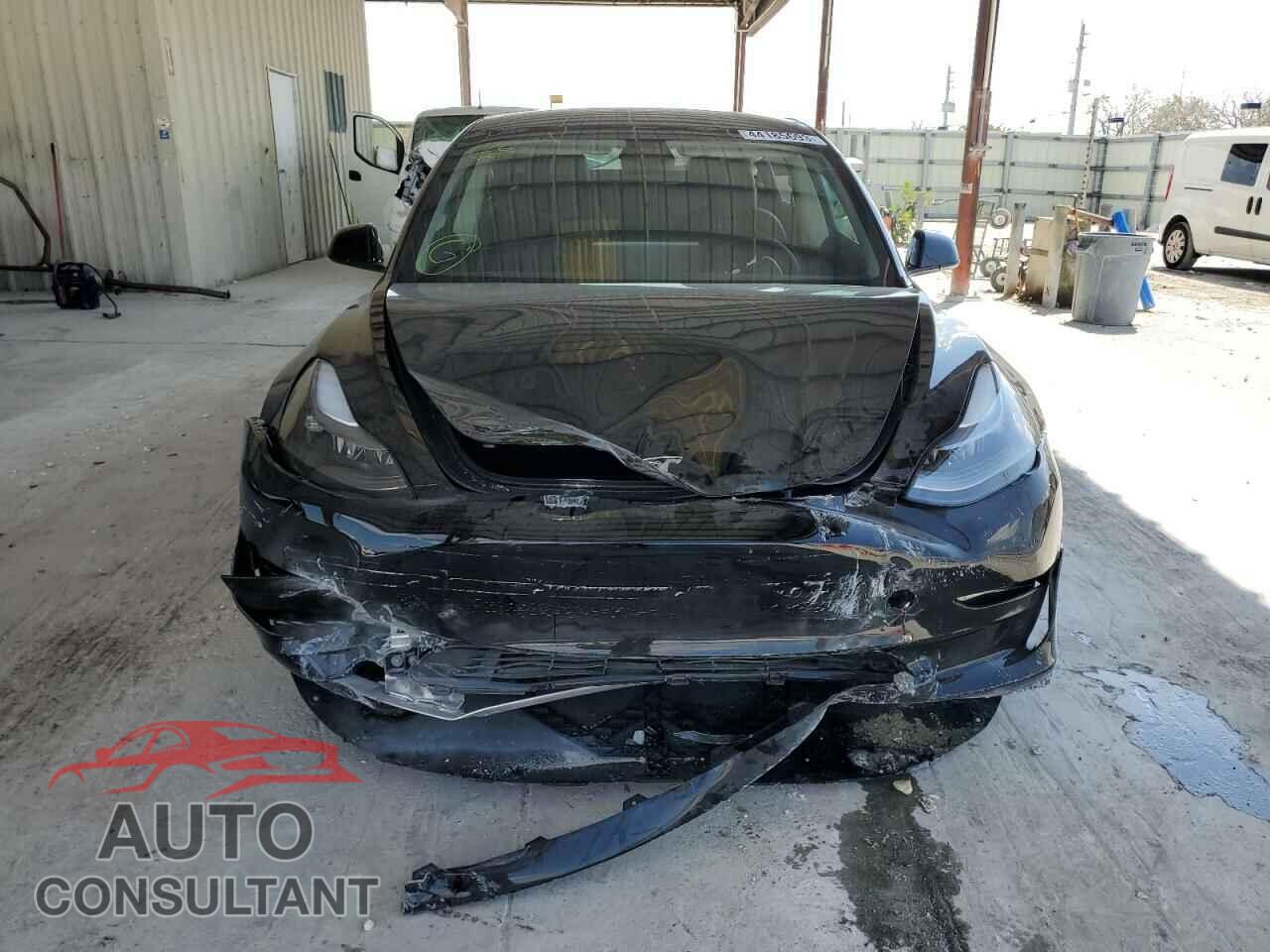 TESLA MODEL 3 2023 - 5YJ3E1EAXPF493865