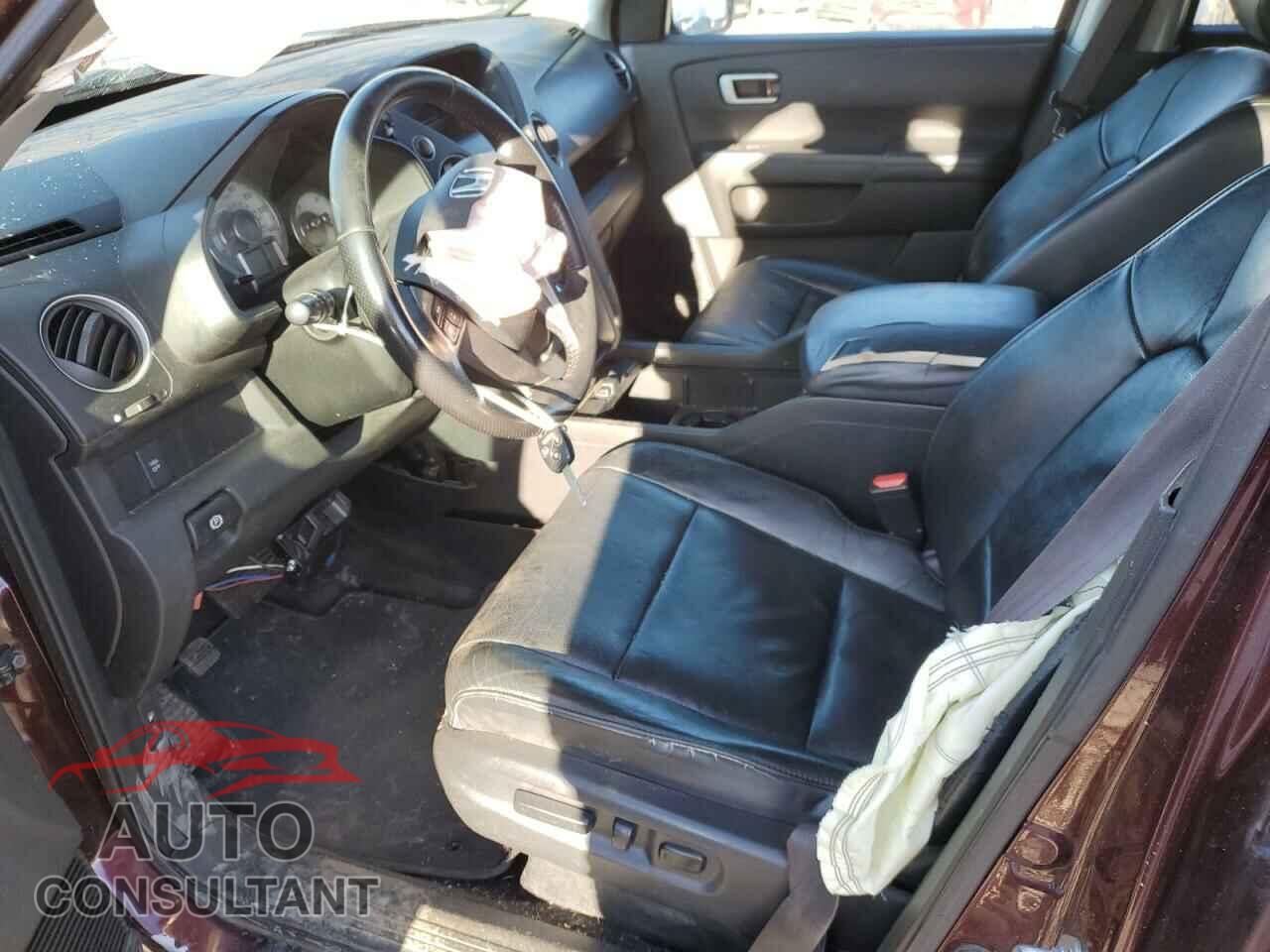 HONDA PILOT 2011 - 5FNYF4H56BB027863