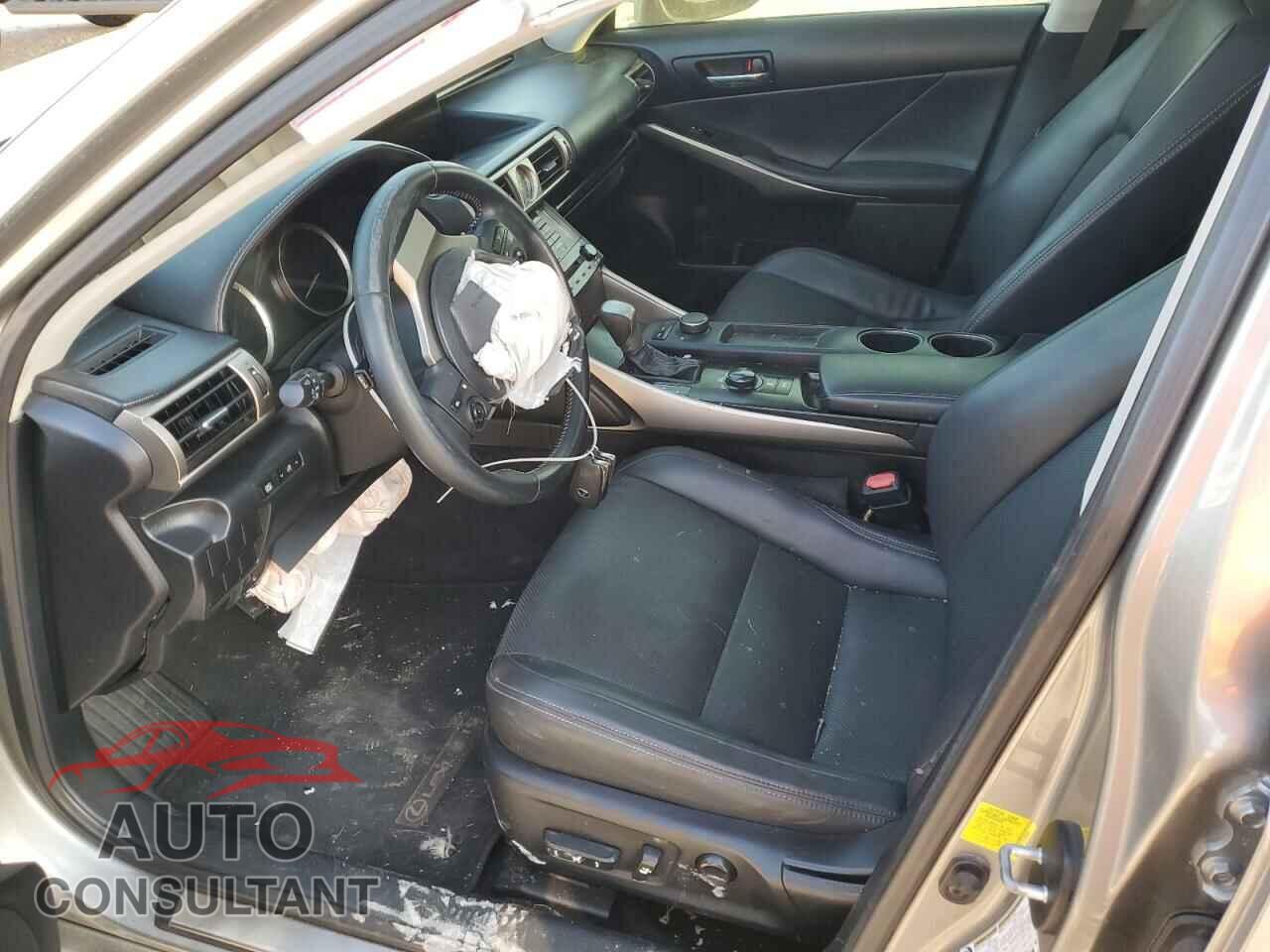 LEXUS IS 2014 - JTHBF1D27E5024989