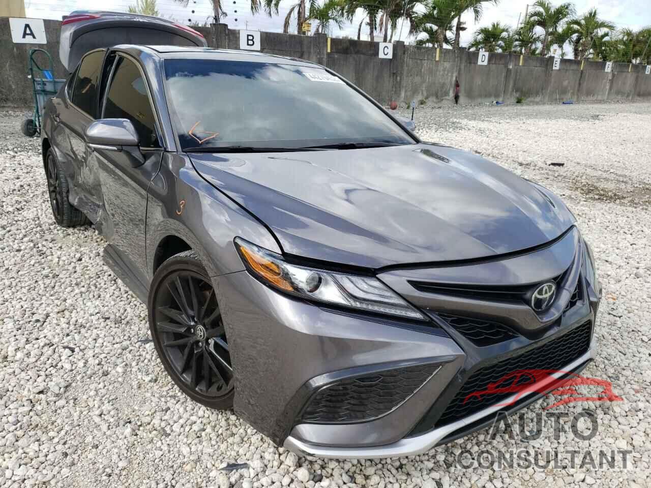 TOYOTA CAMRY 2021 - 4T1K61AK3MU550168