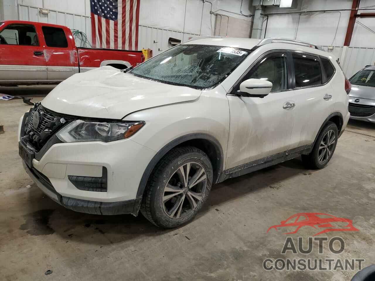 NISSAN ROGUE 2019 - JN8AT2MV5KW394886