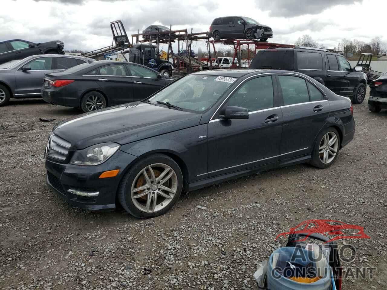 MERCEDES-BENZ C-CLASS 2012 - WDDGF4HB1CA615901