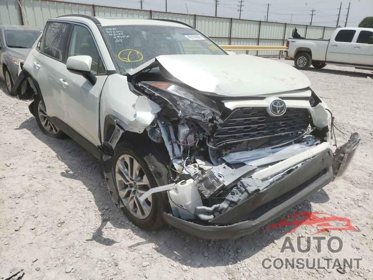 TOYOTA RAV4 2021 - 2T3C1RFV3MW108079