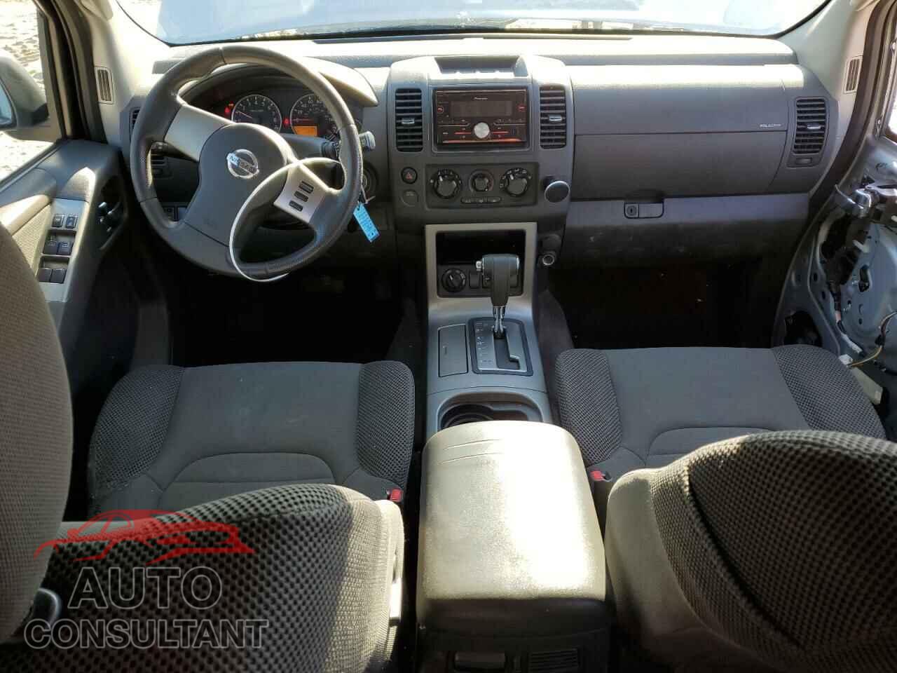 NISSAN PATHFINDER 2011 - 5N1AR1NB7BC617192