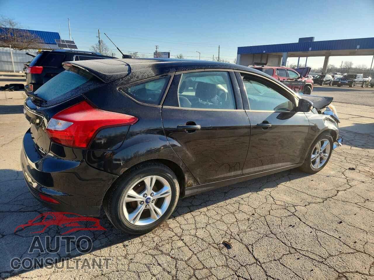FORD FOCUS 2013 - 1FADP3K2XDL144047