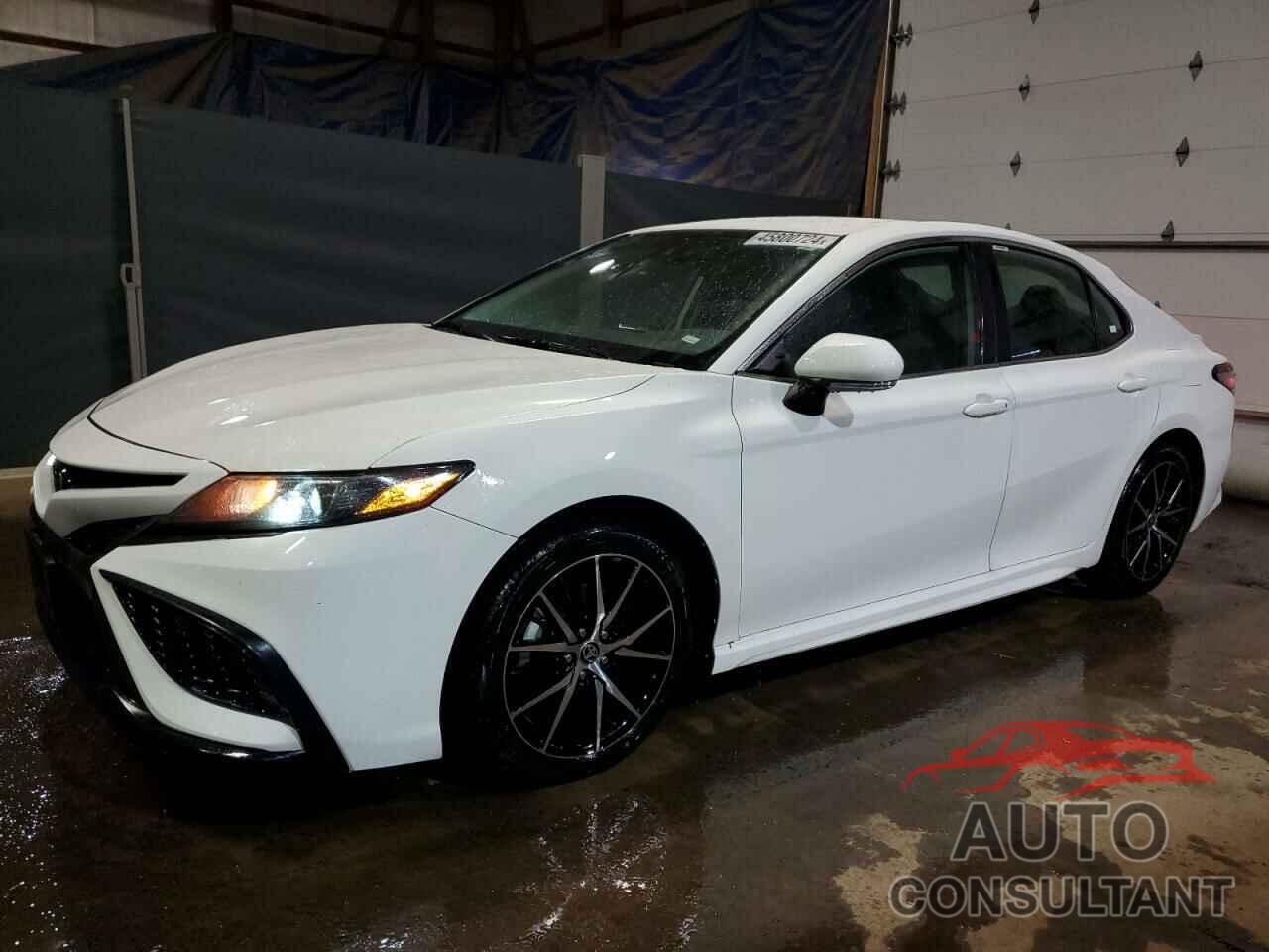 TOYOTA CAMRY 2022 - 4T1G11AK3NU693627