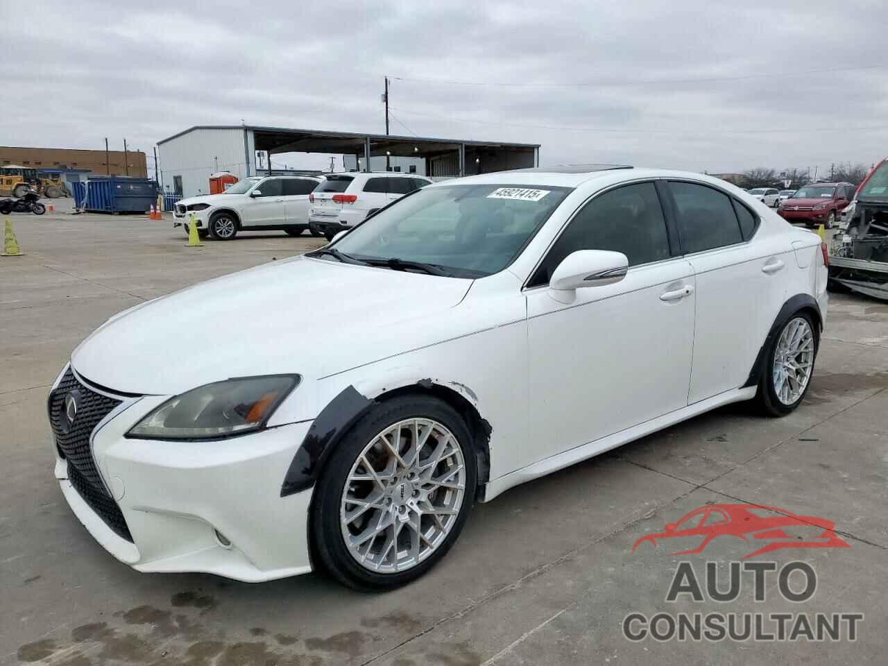 LEXUS IS 2011 - JTHBE5C29B5028307
