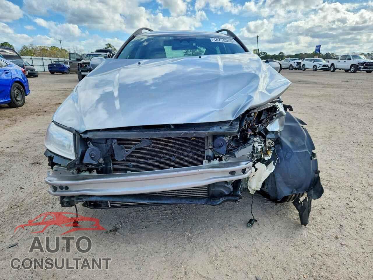 VOLVO XC70 2011 - YV4902BZ2B1105907