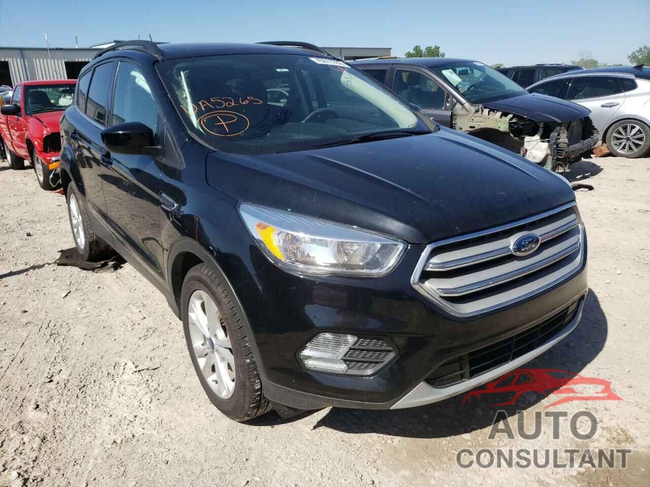 FORD ESCAPE 2018 - 1FMCU0GD7JUA52659