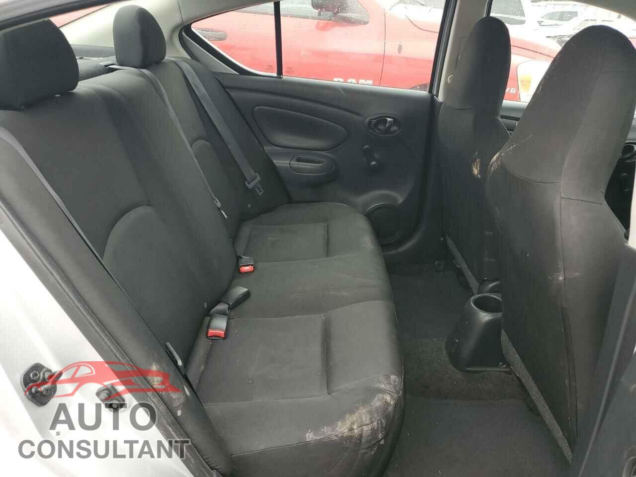 NISSAN VERSA 2017 - 3N1CN7AP3HL861144
