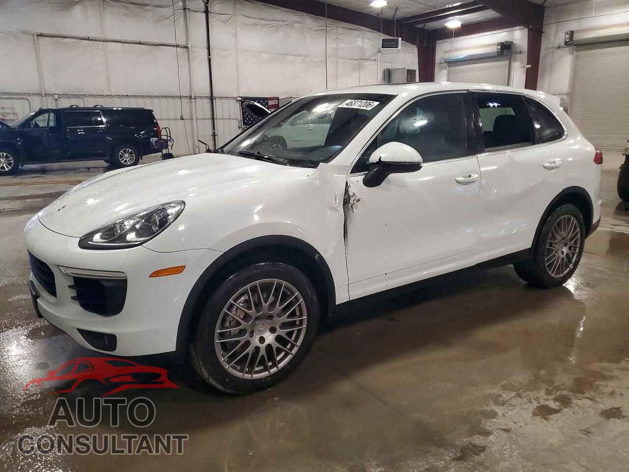 PORSCHE CAYENNE 2015 - WP1AB2A22FLA56537