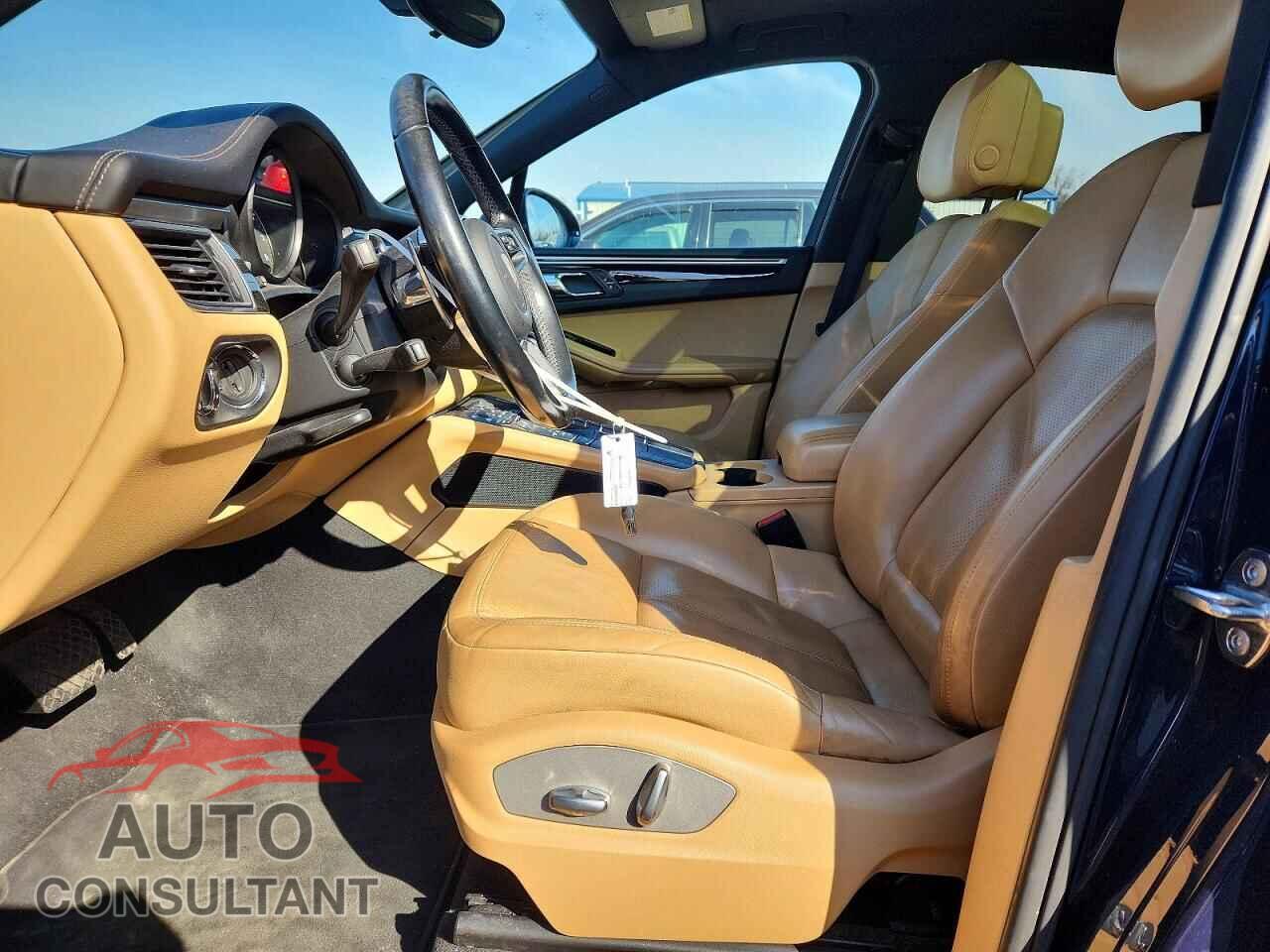 PORSCHE MACAN 2017 - WP1AA2A53HLB08631