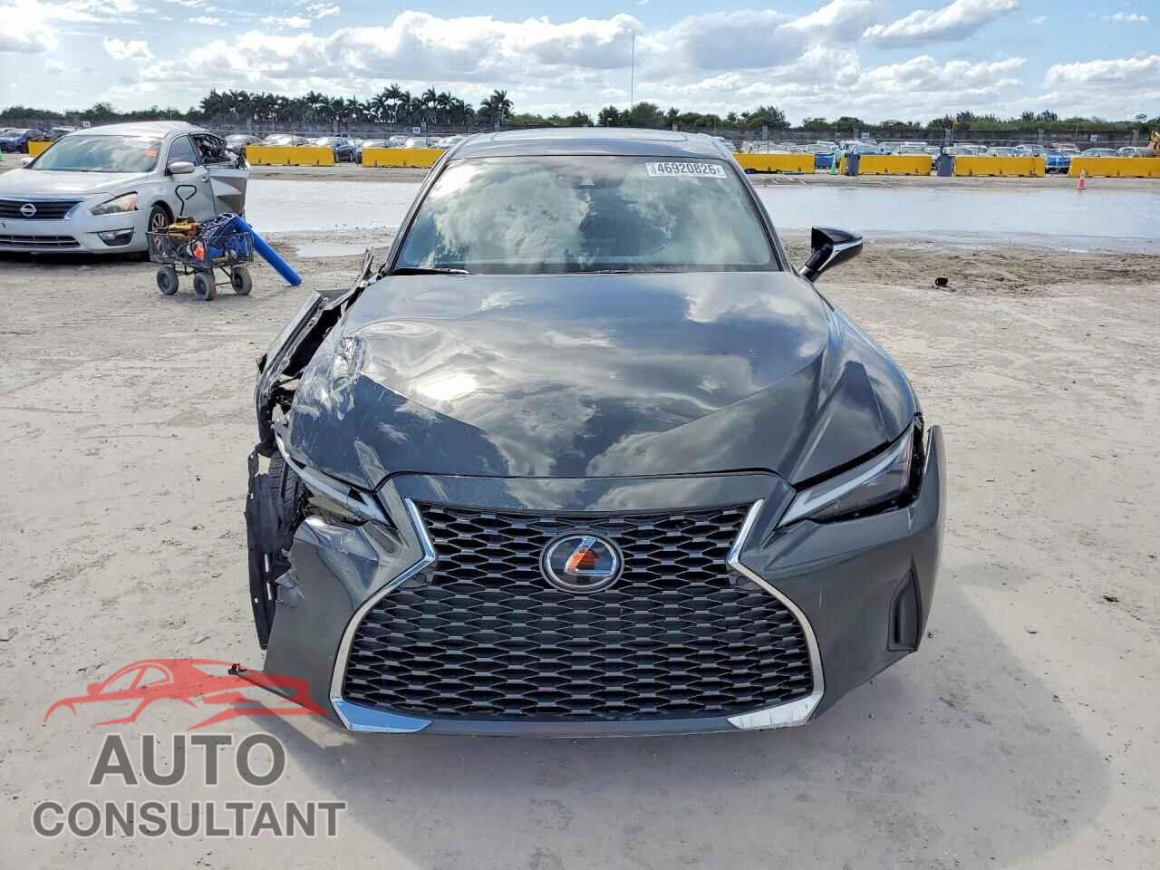 LEXUS IS 2024 - JTHCA1D2XR5129650