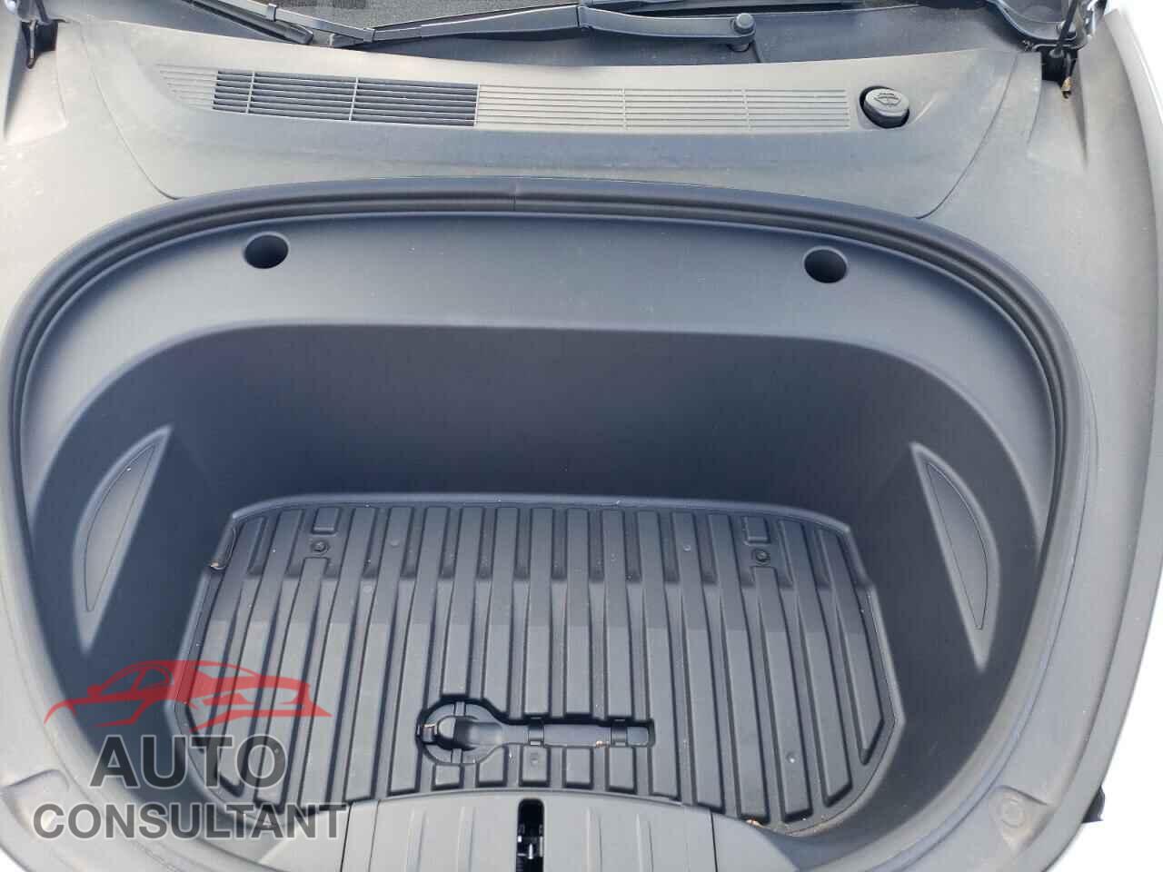 TESLA MODEL 3 2022 - 5YJ3E1EA7NF374247