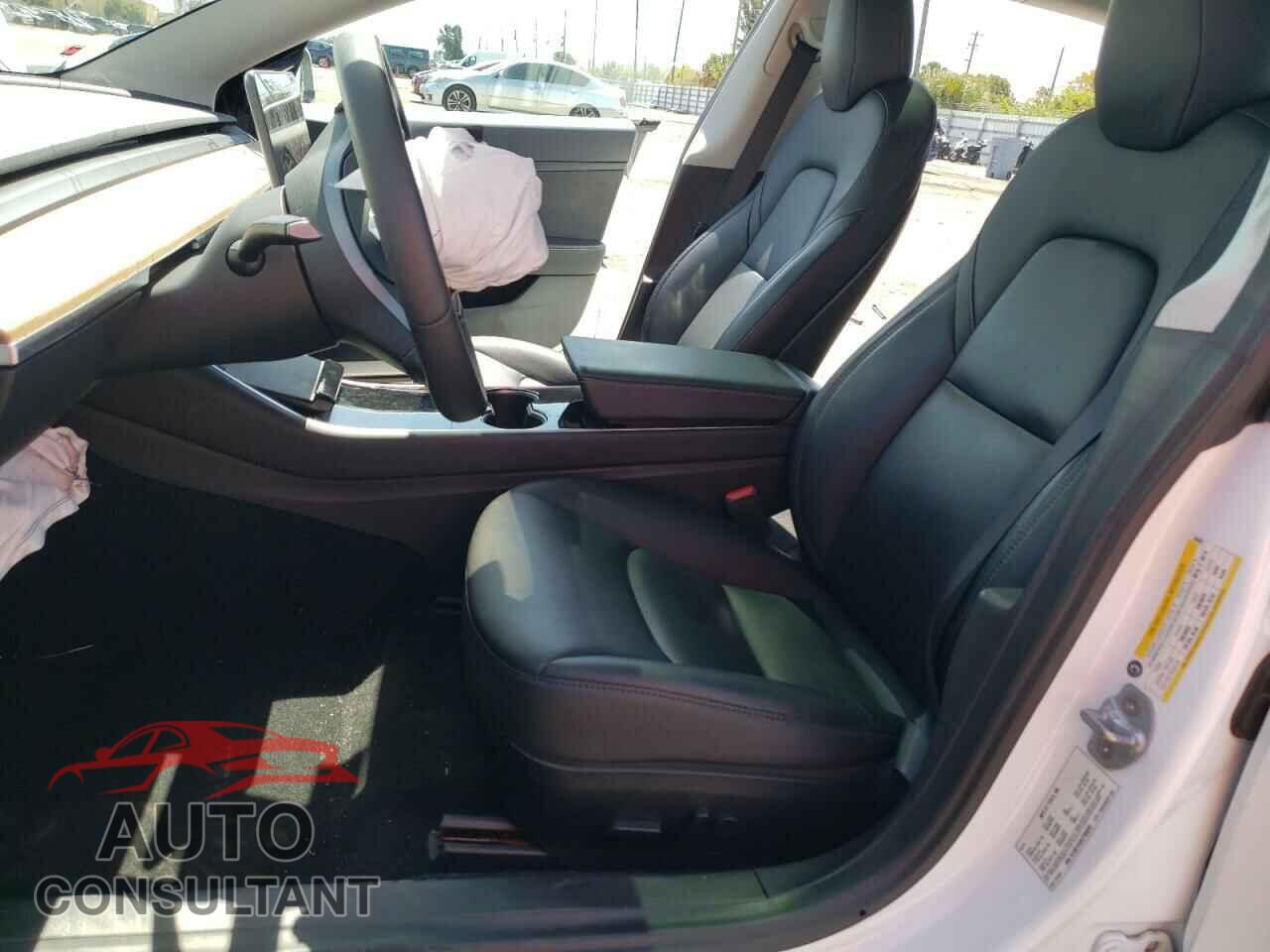 TESLA MODEL 3 2020 - 5YJ3E1EAXLF504261