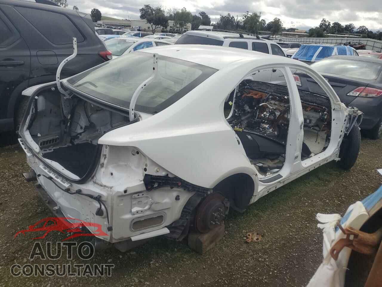 LEXUS IS 2014 - JTHBE1D27E5007855