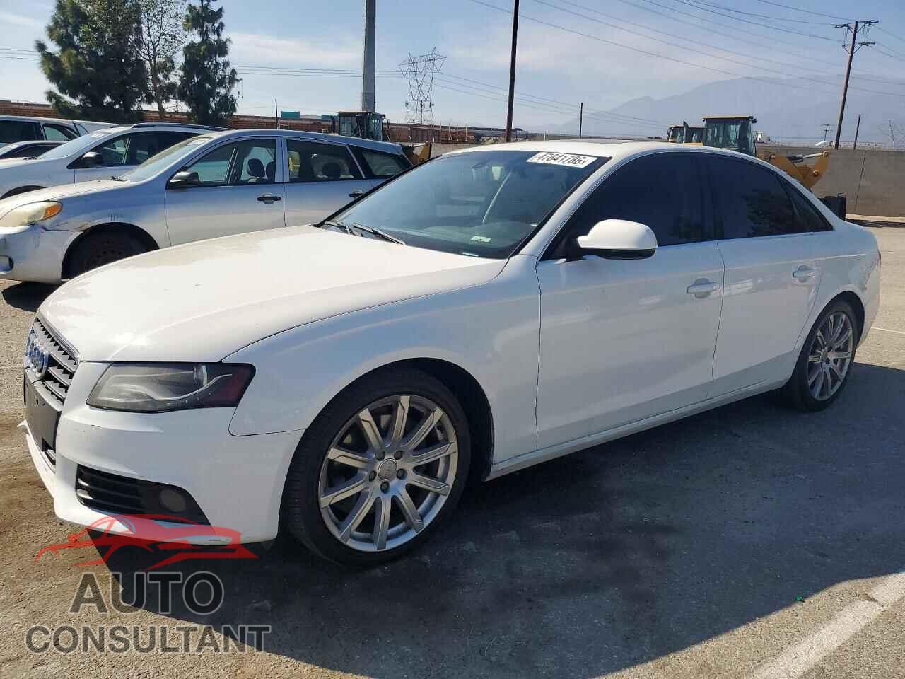 AUDI A4 2011 - WAUEFAFL0BN002135