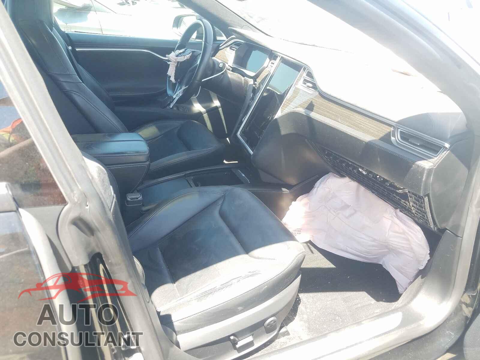TESLA MODEL S 2016 - 5YJSA1E2XGF131289