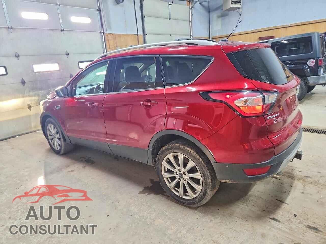 FORD ESCAPE 2017 - 1FMCU9J98HUD50009