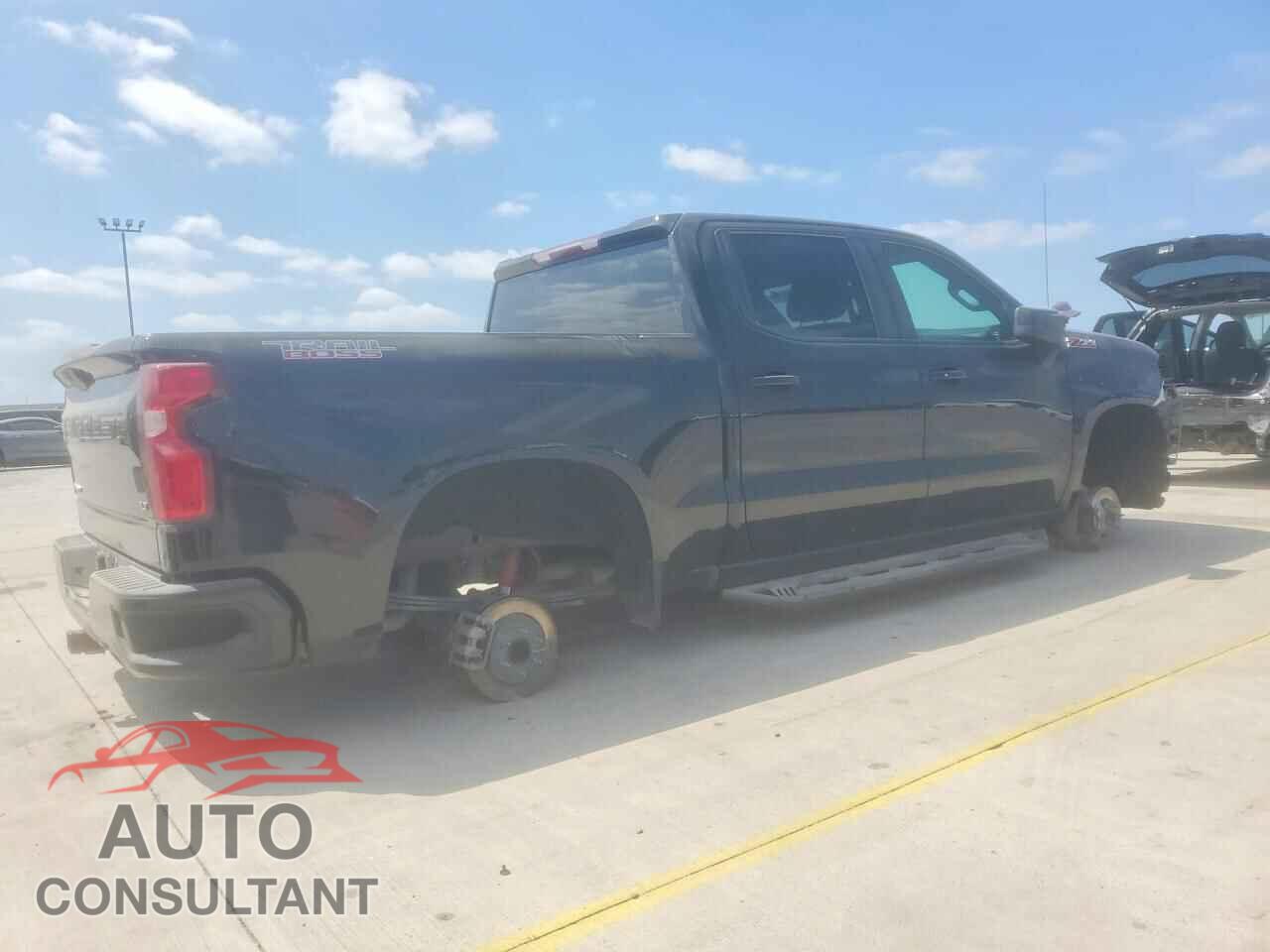 CHEVROLET SILVERADO 2021 - 1GCPYFED4MZ409450