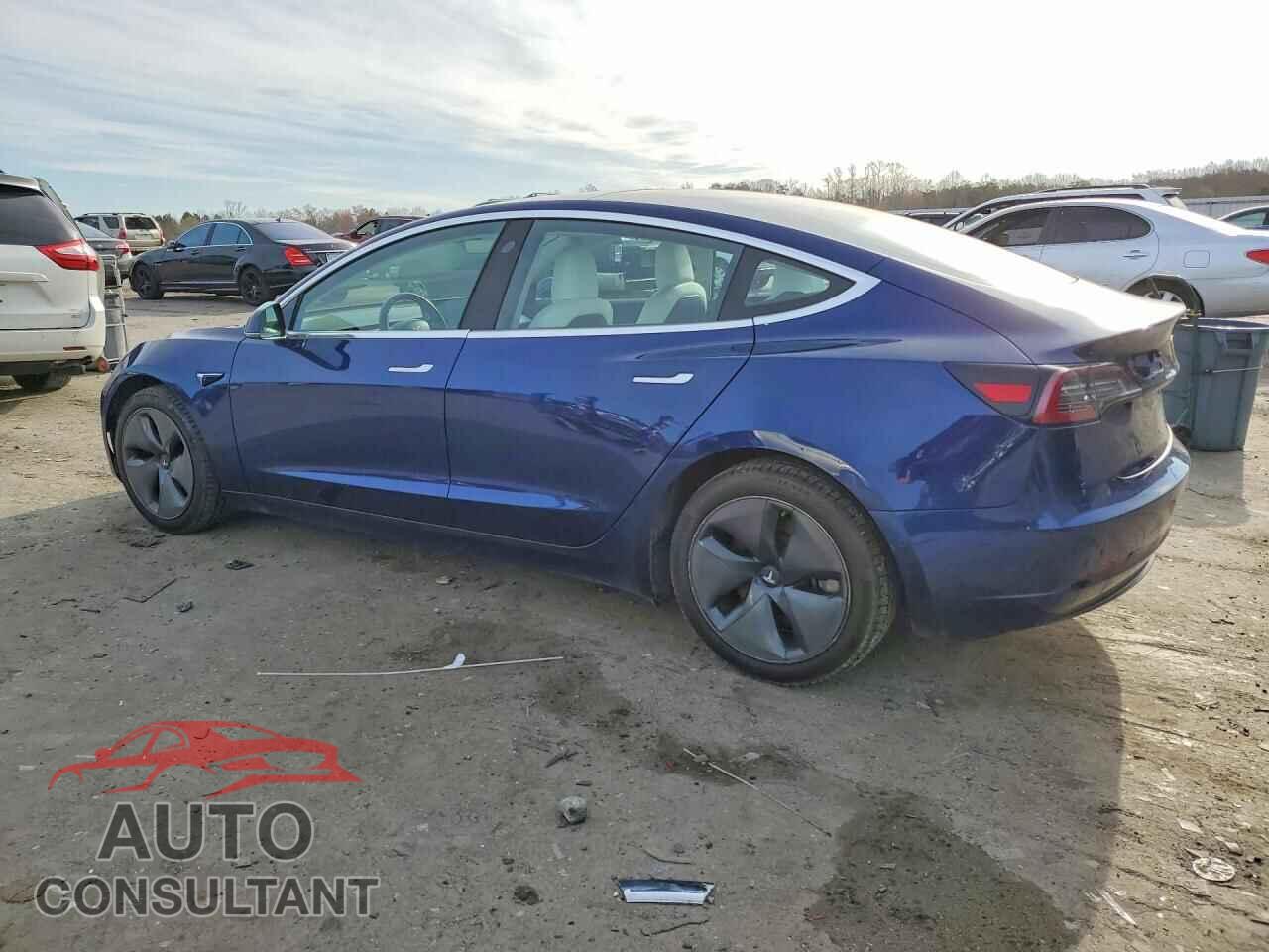 TESLA MODEL 3 2018 - 5YJ3E1EB5JF096502